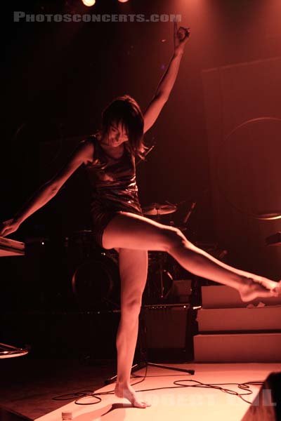 JEANNE CHERHAL - 2010-03-09 - PARIS - Le Bataclan - 